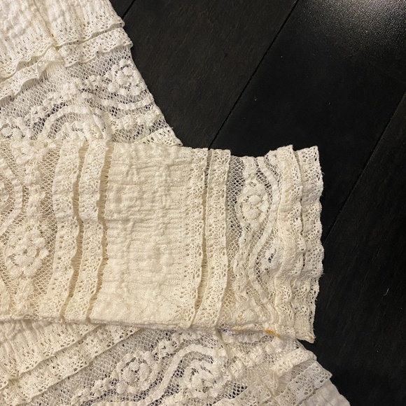 Zara Ivory Lace Top with Front Tie - Picture 6 of 11